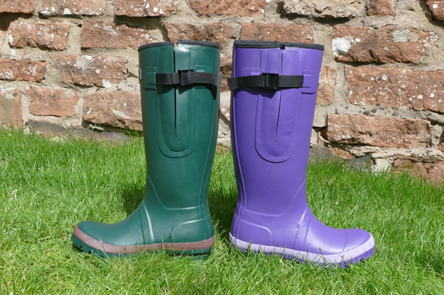wide wellies